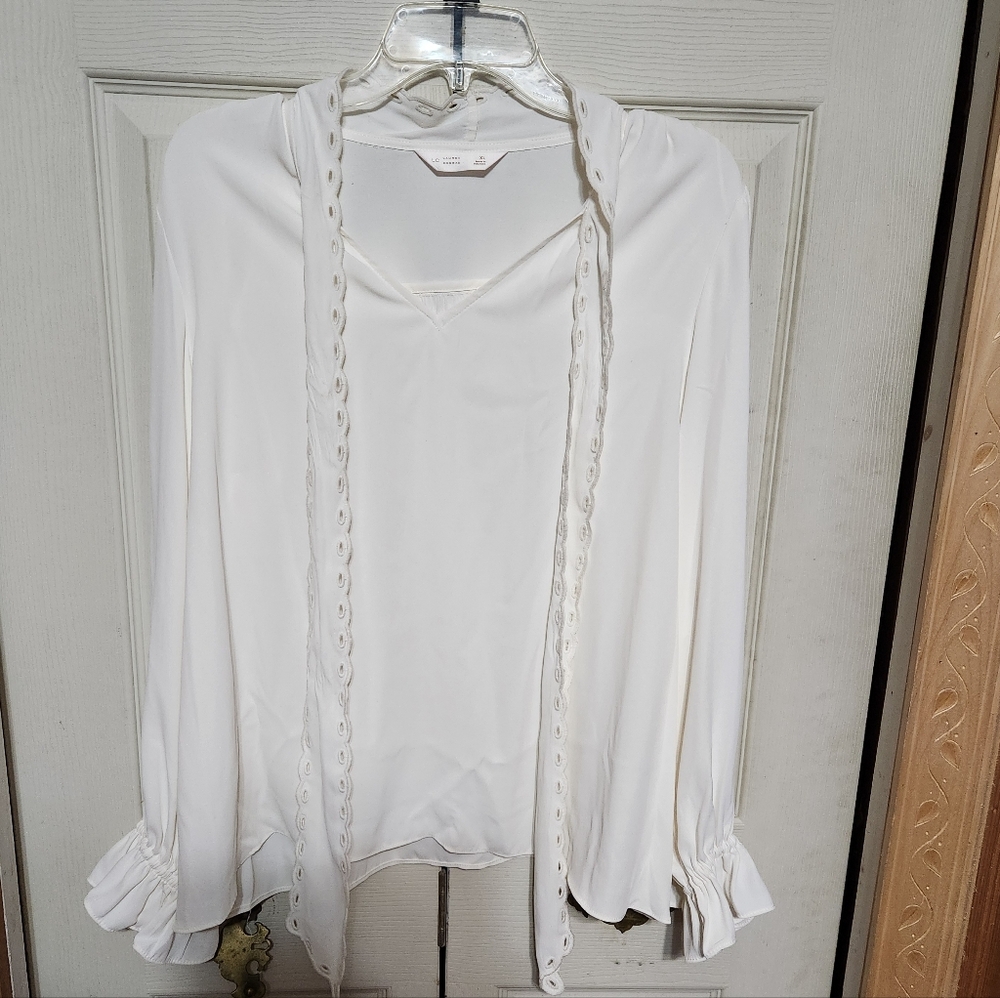 Lauren Conrads Elegant White Women's Blouse